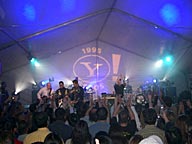 Sugar Ray rocking out at Yahoo!